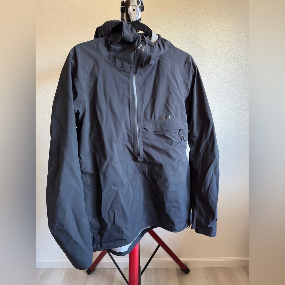 ENVE Men’s All-Trails Anorak. Black. Medium (MD). REGULAR Fit.
